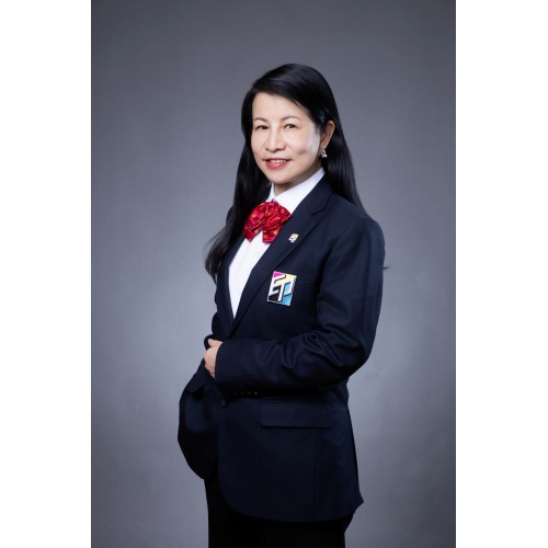 梁美卿女士